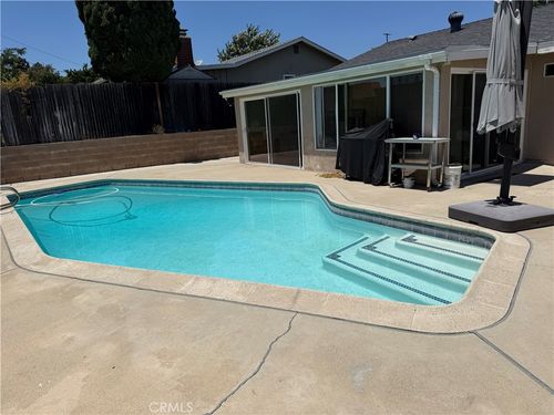 910 Orangewood Dr, Brea, CA, 92821-2514 | Card Image