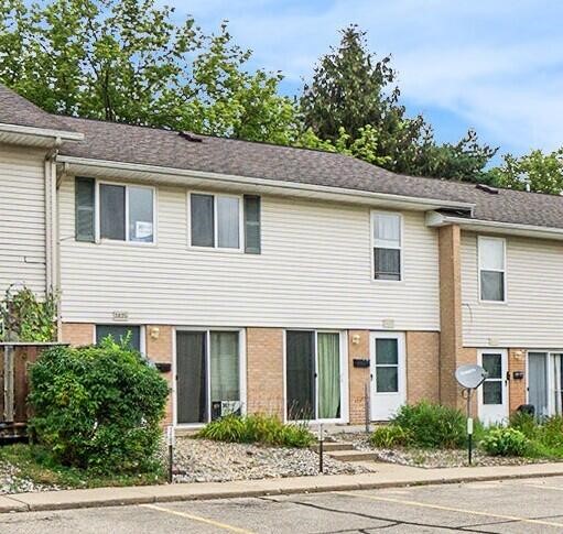 Kenbrooke Ct, Kalamazoo, MI 49006