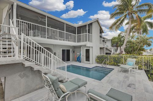 651 9th St, Key Colony Beach, FL, 33051 | Card Image