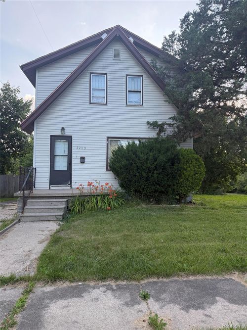 2209 Mason Street Street, Flint, MI, 48503 | Card Image