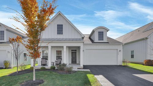 4664 Winding Oak Dr, Delaware, OH, 43015-4118 | Card Image