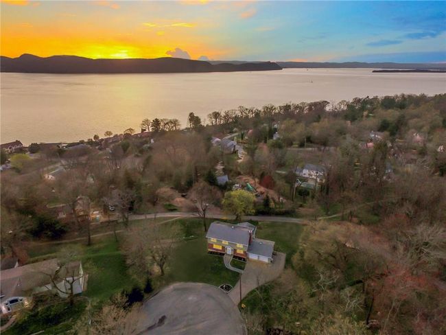 1 Ivanhoe Pl, House other with 5 bedrooms, 3 bathrooms and 2 parking in Briarcliff Manor NY | Image 29