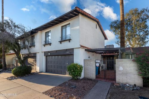 922 W Mission Ln, Phoenix, AZ, 85021-3141 | Card Image