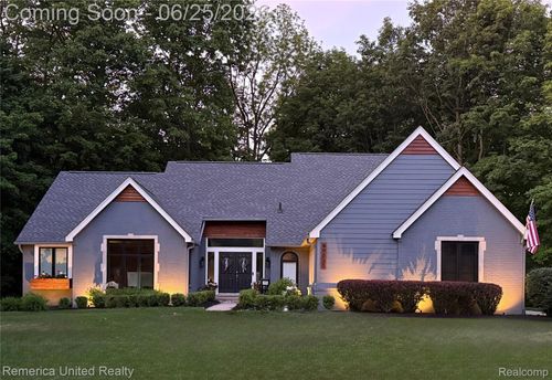 49022 Plum Tree Ct, Plymouth, MI, 48170-3233 | Card Image