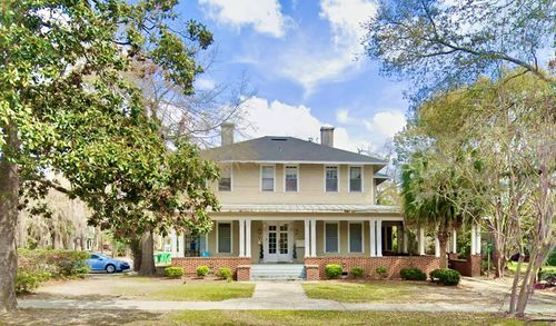 1615 N Patterson St, Valdosta, GA, 31602-3873 | Card Image