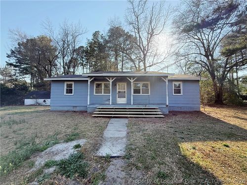 5503 River Rd, Hope Mills, NC, 28348-2378 | Card Image
