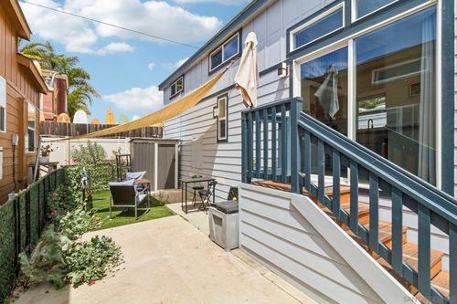 spc-82-1549 N Vulcan Ave, Encinitas, CA, 92024-1551 | Card Image