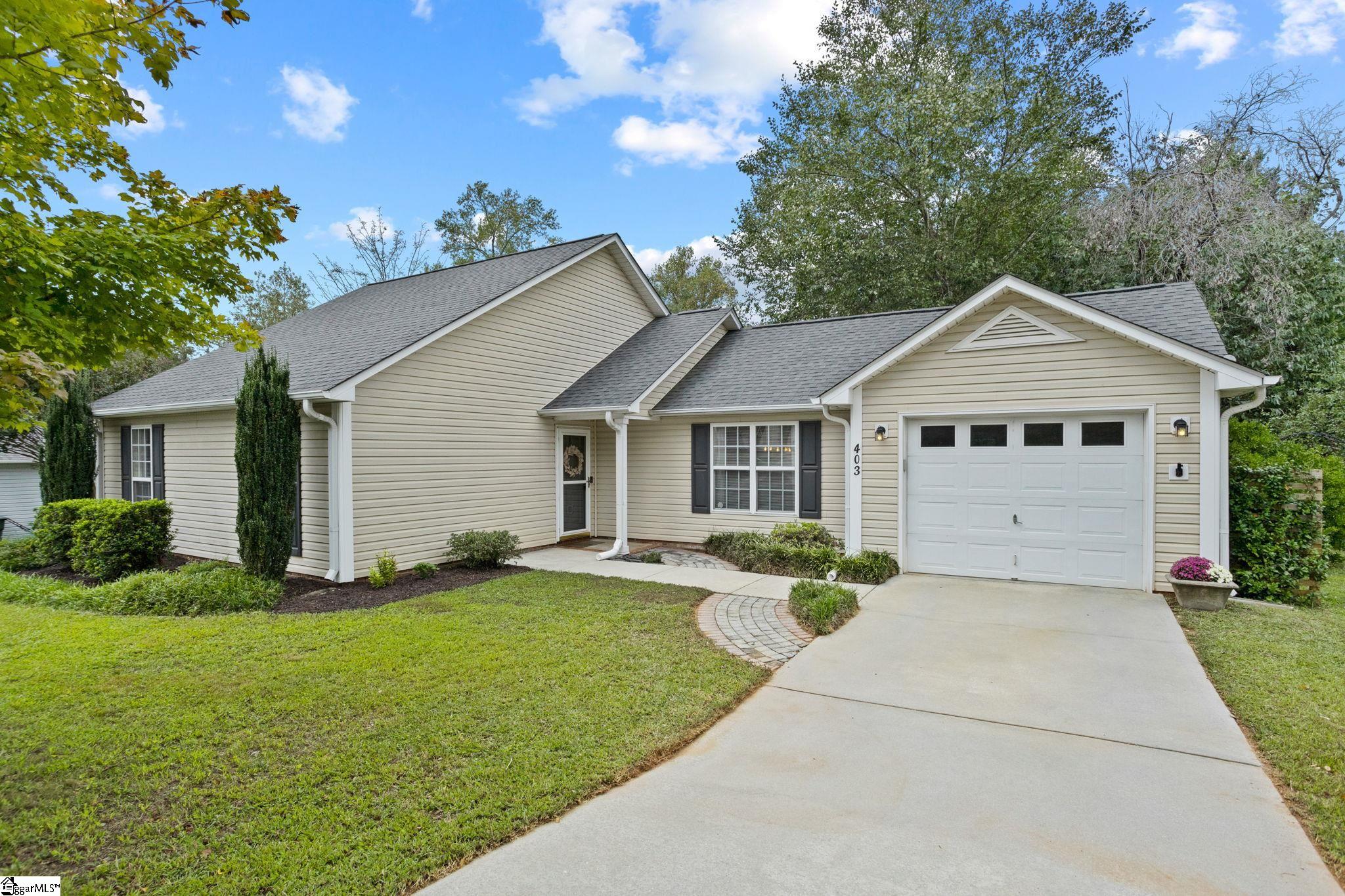 Pheasant Ridge Dr, Taylors, SC 29687