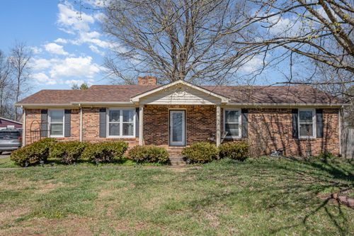 561 Campfire Dr, Murfreesboro, TN, 37129-4019 | Card Image