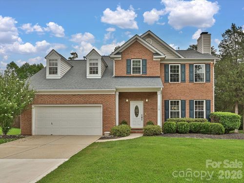110 Glynwater Dr, Mooresville, NC, 28117-8077 | Card Image