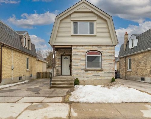 28 Mount Pleasant Ave, London, ON, N6H1C9 | Card Image