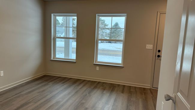29977 Center St, Condo with 2 bedrooms, 3 bathrooms and null parking in New Hudson MI | Image 12