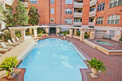 apt-c305-2100 Welch St, Houston, TX, 77019-7614 | Card Image