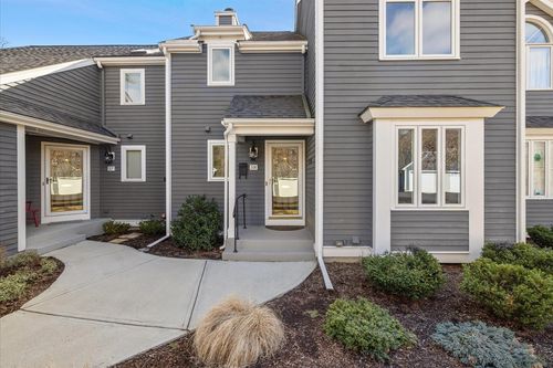 58-58 Tussock Brook Rd, Duxbury, MA, 02332-4834 | Card Image