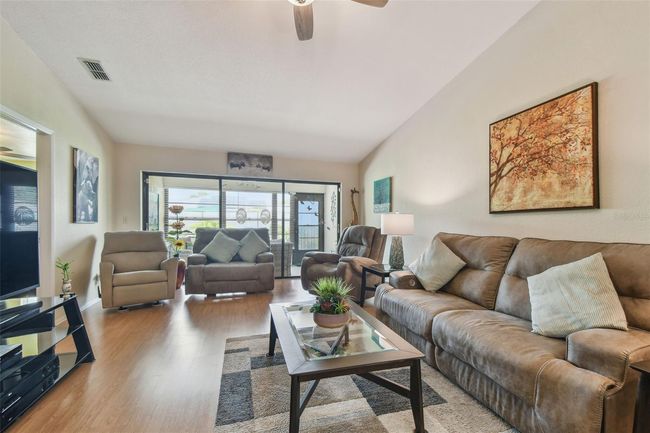 7923 Radcliffe Cir, House other with 2 bedrooms, 2 bathrooms and null parking in PORT RICHEY FL | Image 14