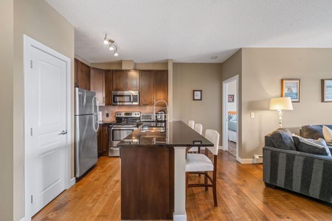 309 - 22 Panatella Road Nw, Home with 2 bedrooms, 2 bathrooms and 1 parking in Calgary AB | Image 4