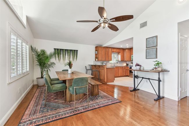 1735 Maryland Ave Ne, House other with 3 bedrooms, 2 bathrooms and null parking in ST PETERSBURG FL | Image 40