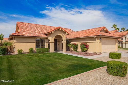 7626 W Mcrae Way, Glendale, AZ, 85308-5944 | Card Image