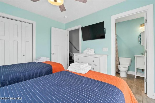 447 E Fourth St, House other with 6 bedrooms, 7 bathrooms and null parking in Ocean Isle Beach NC | Image 44