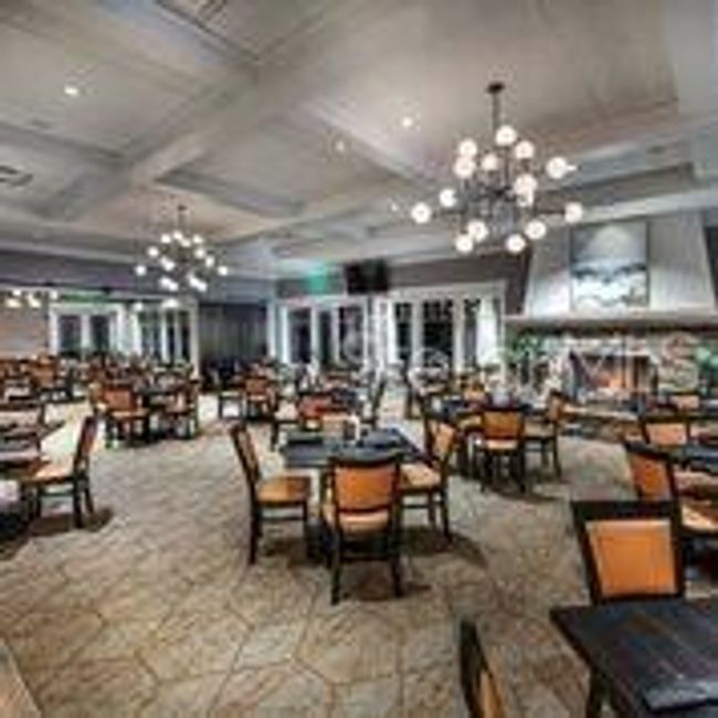 Full Restaurant & Bar | Image 23