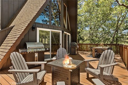 1296 Calgary Dr, Lake Arrowhead, CA, 92352 | Card Image