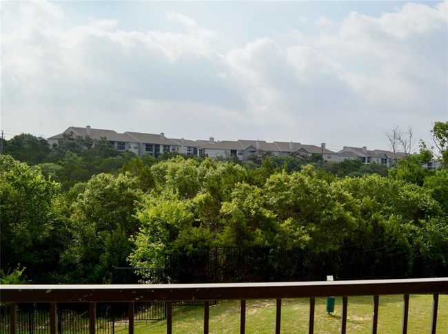APT-1414 - 2320 Gracy Farms Ln, Condo with 3 bedrooms, 2 bathrooms and 1 parking in Austin TX | Image 12