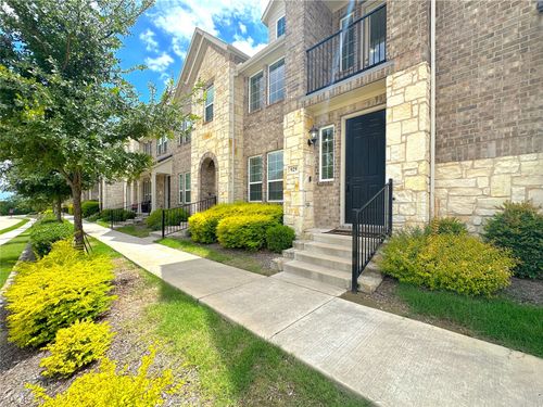 929 Utica Dr, Mckinney, TX, 75069-1469 | Card Image