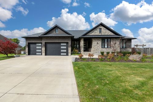 121 Lewis Drive, Middlesex Centre, ON, N0L1A0 | Card Image