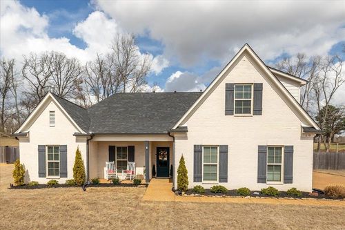 630 Millers Way, Nesbit, MS, 38651-1032 | Card Image