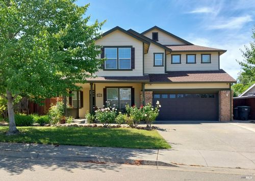 304 Ranch House Dr, Cloverdale, CA, 95425-4433 | Card Image