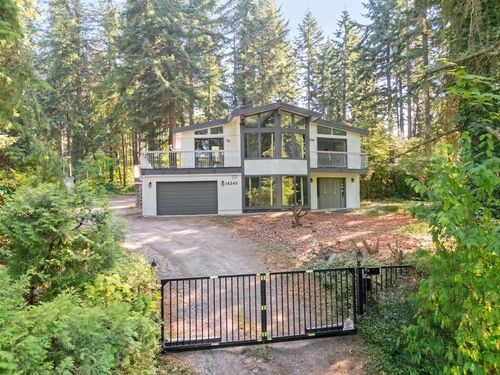 14340 28th Avenue, Surrey, BC, V4P2H1 | Card Image