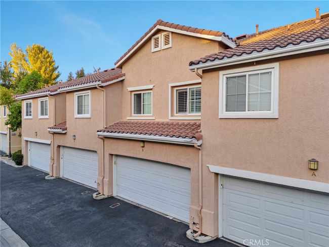 ATTACHED GARAGE | Image 33