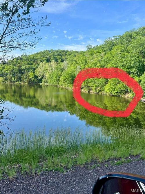 1092 Forest Way, Lake Sherwood, MO, 63357-1428 | Card Image