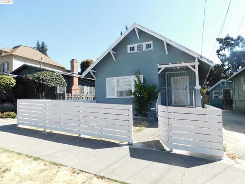 1627 E 21st St, Oakland, CA, 94606-4039 | Card Image