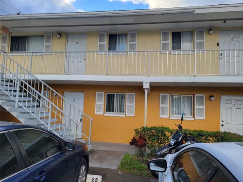 apt-b12-1501 Crescent Cir, West Palm Beach, FL, 33403-2251 | Card Image
