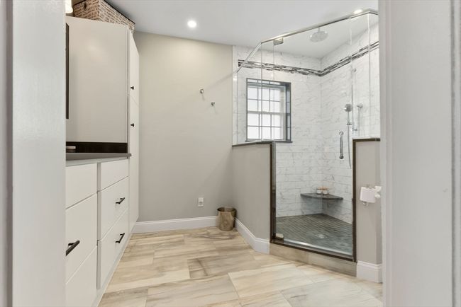 B - 32 Bromfield St, Condo with 3 bedrooms, 3 bathrooms and 2 parking in Newburyport MA | Image 19