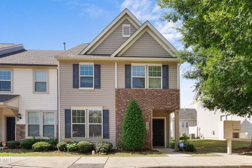 4400 Hillsgrove Rd, Wake Forest, NC, 27587-4193 | Card Image