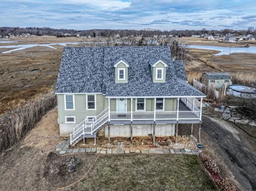 10 Cottage Ave, Old Saybrook, CT, 06475-1718 | Card Image