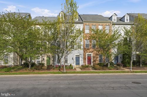 10630 Bristow Station Dr, BRISTOW, VA, 20136-1363 | Card Image