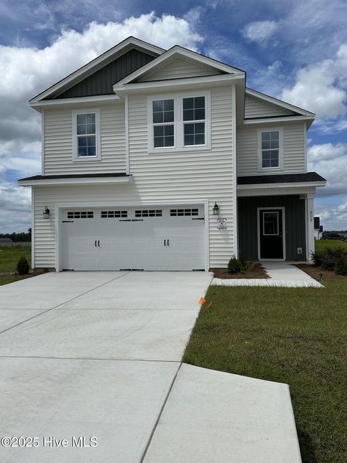 213 Shadow Grass Ct, Stella, NC, 28582-0029 | Card Image