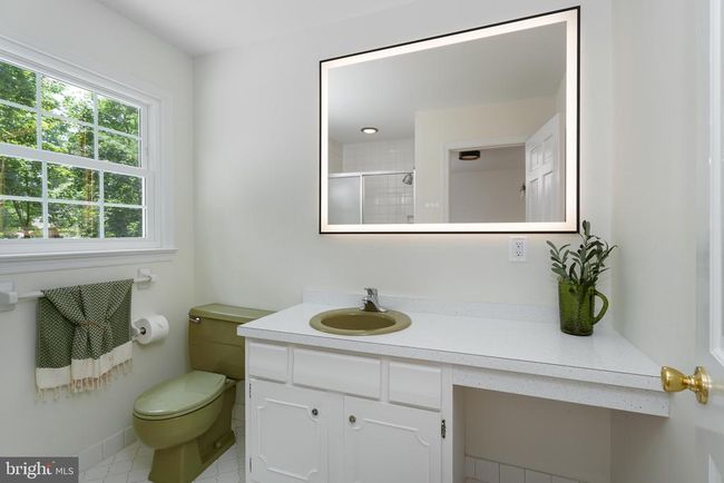 92 Lochatong Rd, House other with 4 bedrooms, 3 bathrooms and null parking in Ewing NJ | Image 18