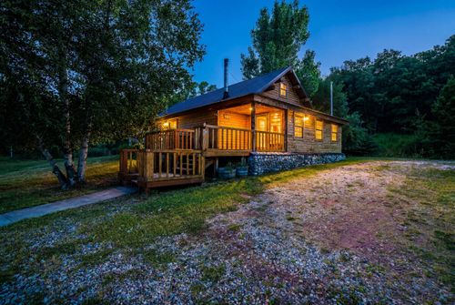 79 Fischer Dr, Story, WY, 82842-5014 | Card Image