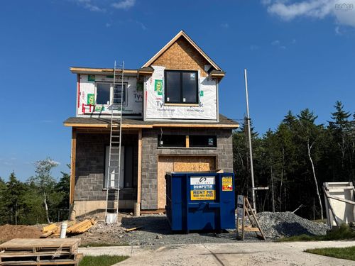 GAR41 83 Garvey Crt, House with 5 bedrooms, 4 bathrooms and 2 parking in Bedford NS | Card Image