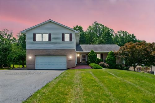 915 Jamell Dr, Unity Twp, PA, 15601 | Card Image