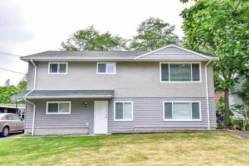 10515 138a Street, Surrey, BC, V3T4L2 | Card Image