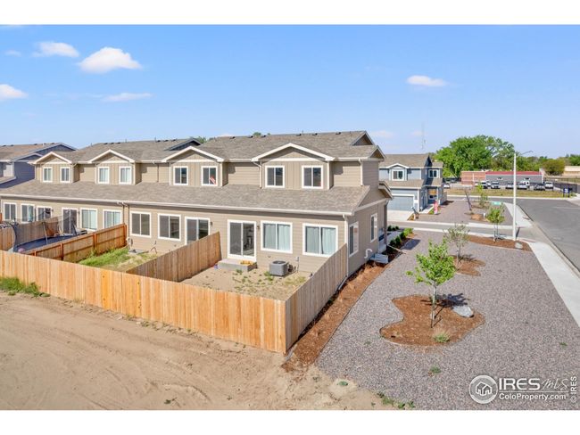 444 Molly Ln, Townhouse with 3 bedrooms, 3 bathrooms and null parking in Fort Morgan CO | Image 5