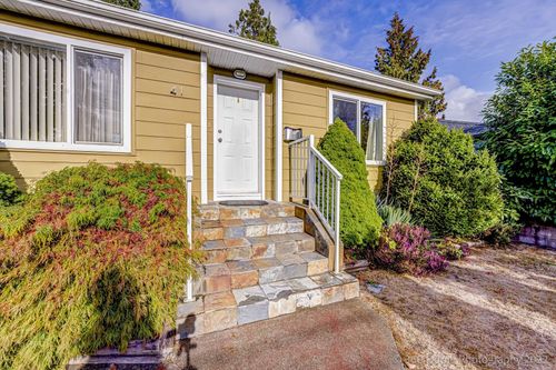 41 E 41st Ave, Vancouver, BC, V5W1N4 | Card Image