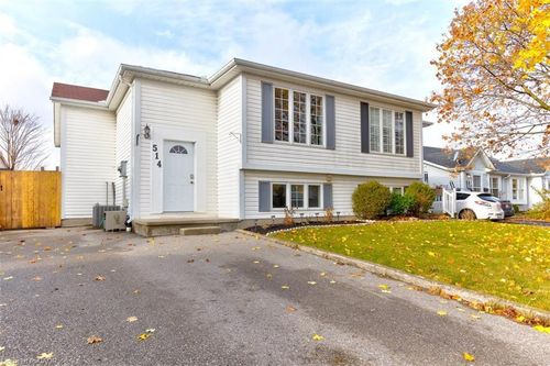 lower-514 Mortimer Dr, Cambridge, ON, N3H5M5 | Card Image