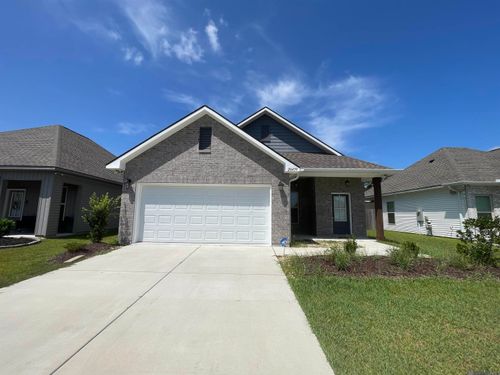 28439 Middlebrook Way, Denham Springs, LA, 70726-7897 | Card Image