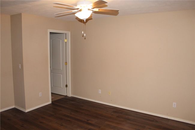 UNIT-5 - 1615 N Spring Rd, Condo with 3 bedrooms, 2 bathrooms and null parking in Harrison AR | Image 10